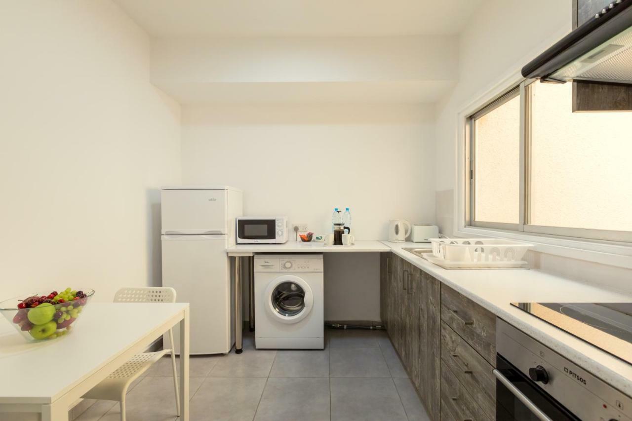Savvas City Centre Flat Larnaca Esterno foto